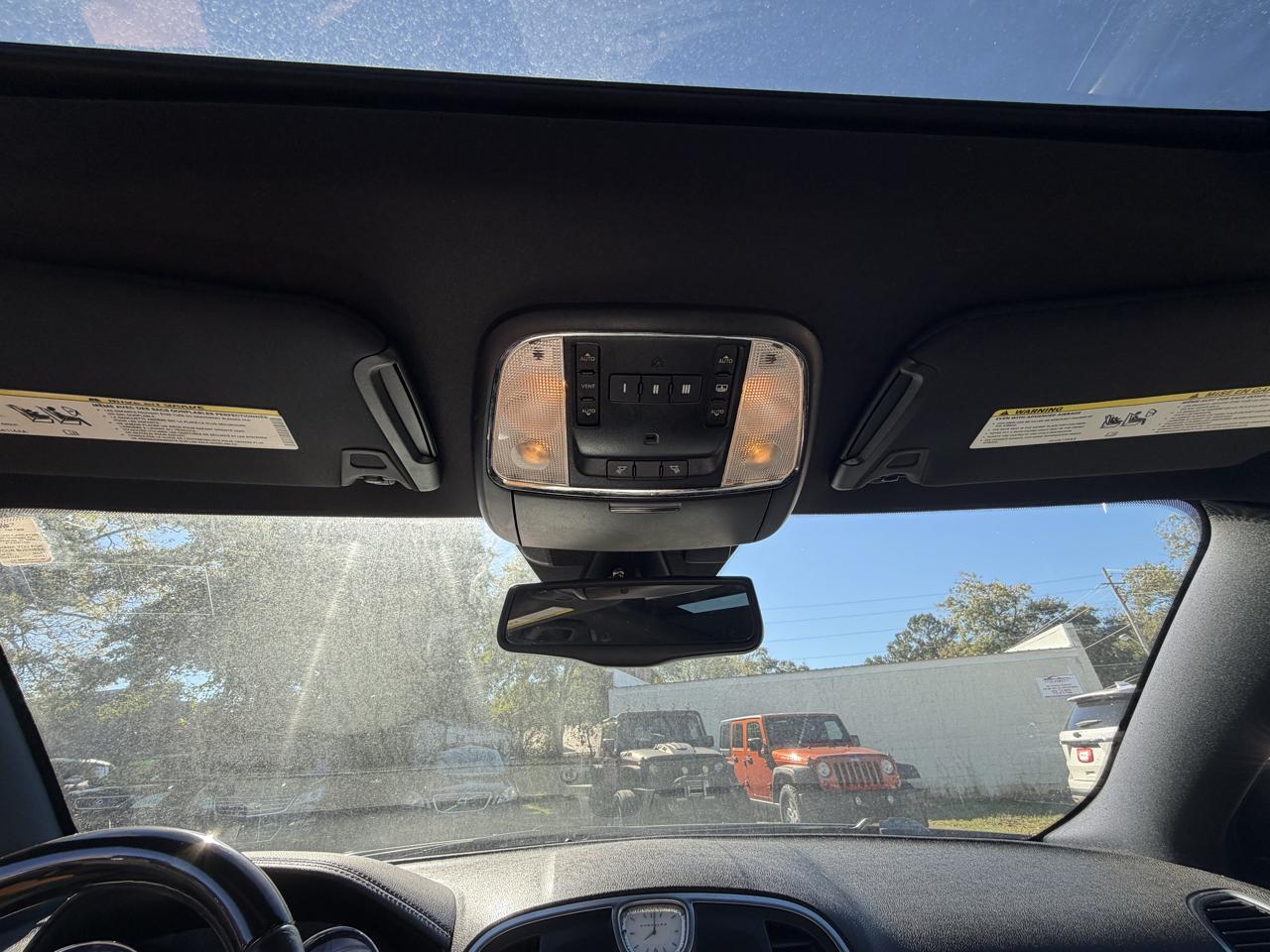 Chrysler 300 C RWD 2012