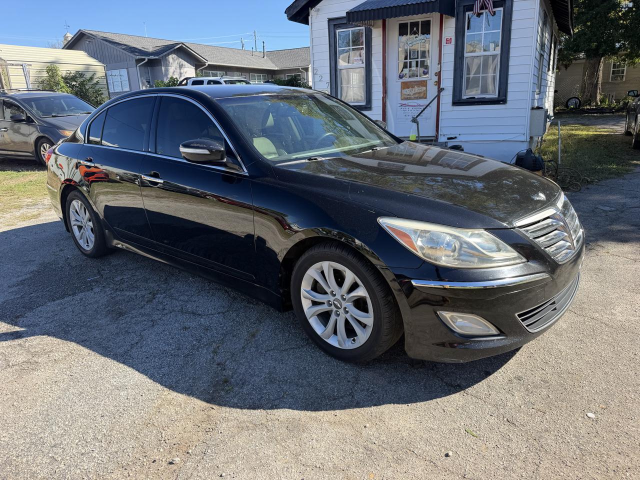 Hyundai Genesis 3.8L 2013