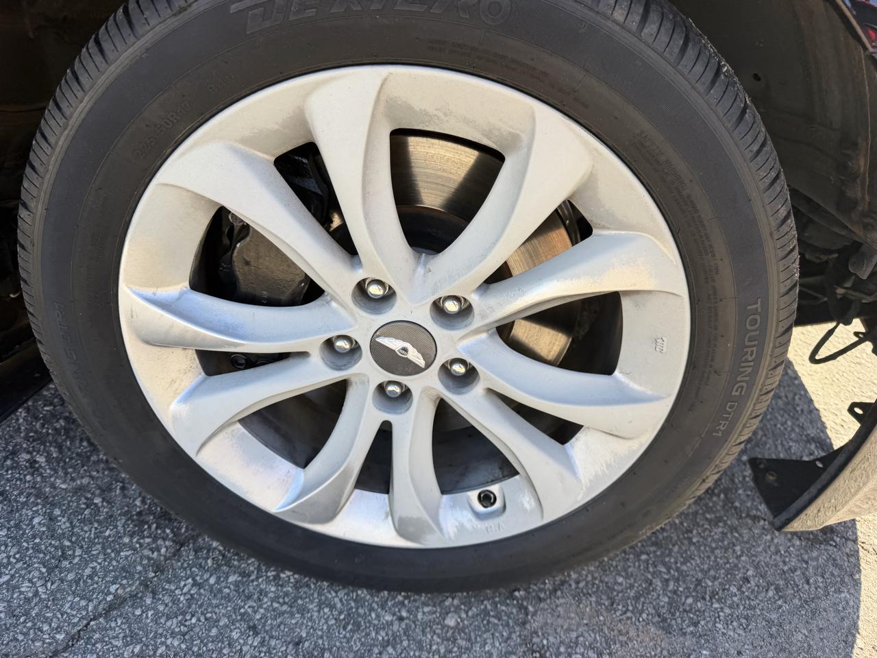 Hyundai Genesis 3.8L 2013