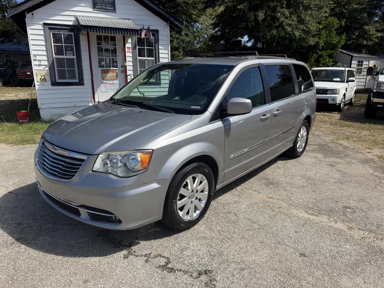 Chrysler Town & Country Touring 2016
