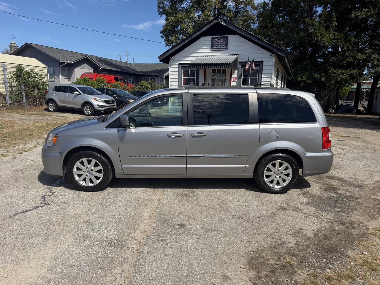 Chrysler Town & Country Touring 2016