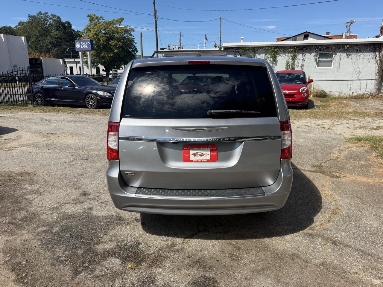 Chrysler Town & Country Touring 2016