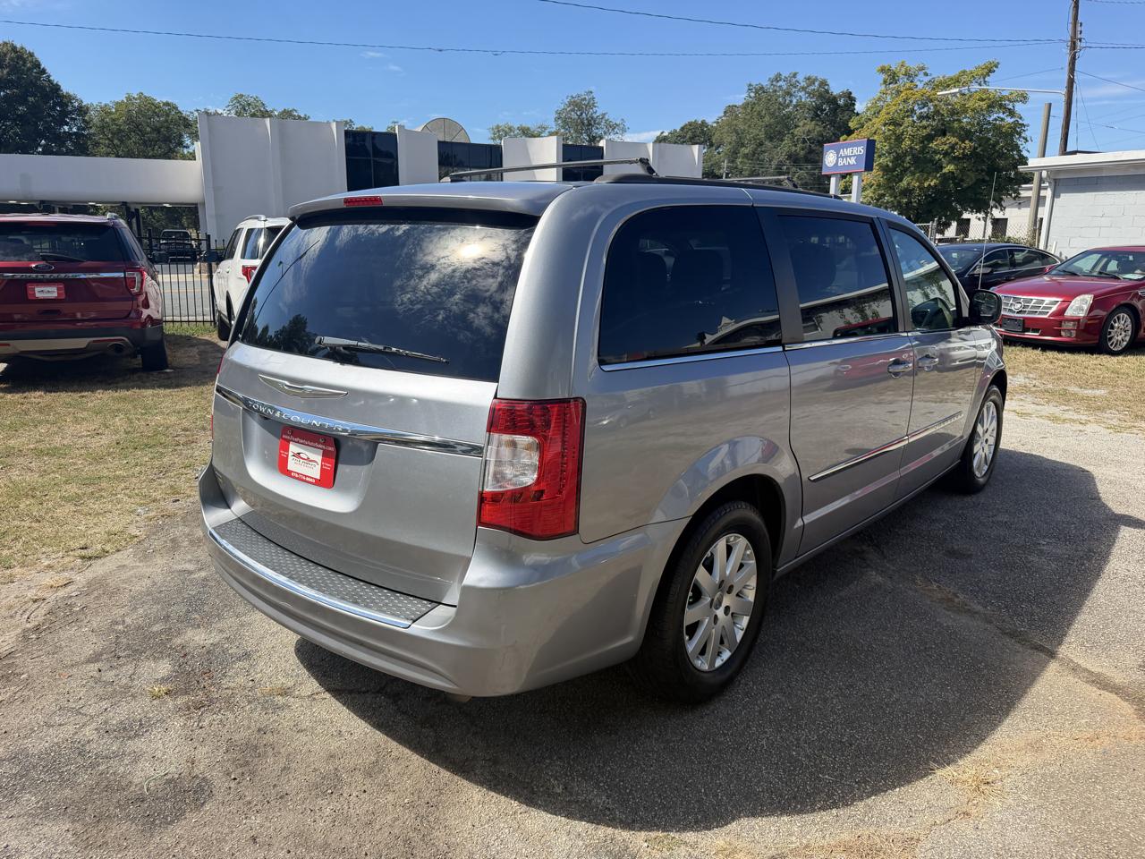Chrysler Town & Country Touring 2016