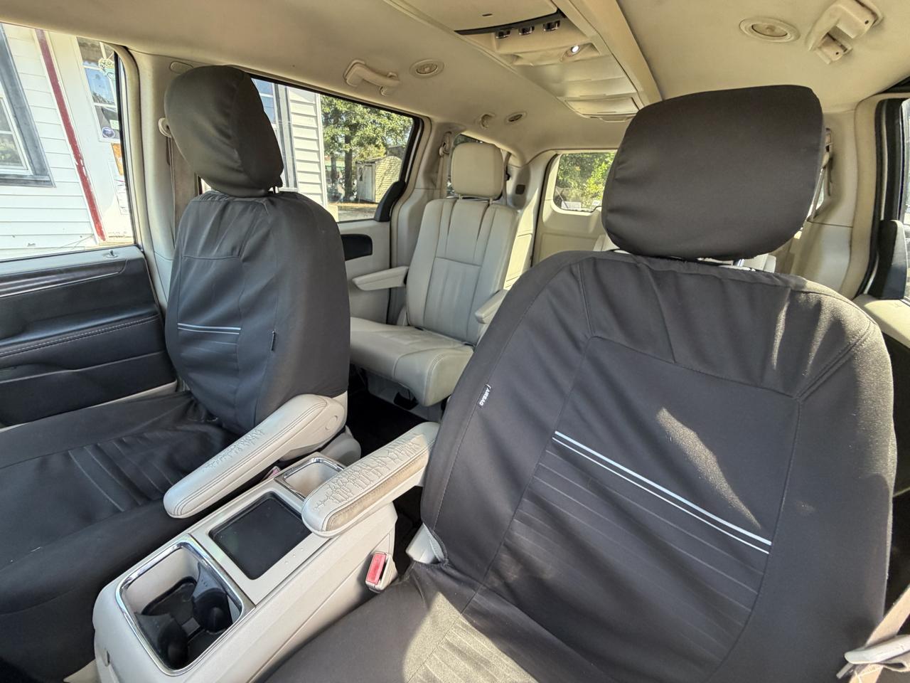 Chrysler Town & Country Touring 2016