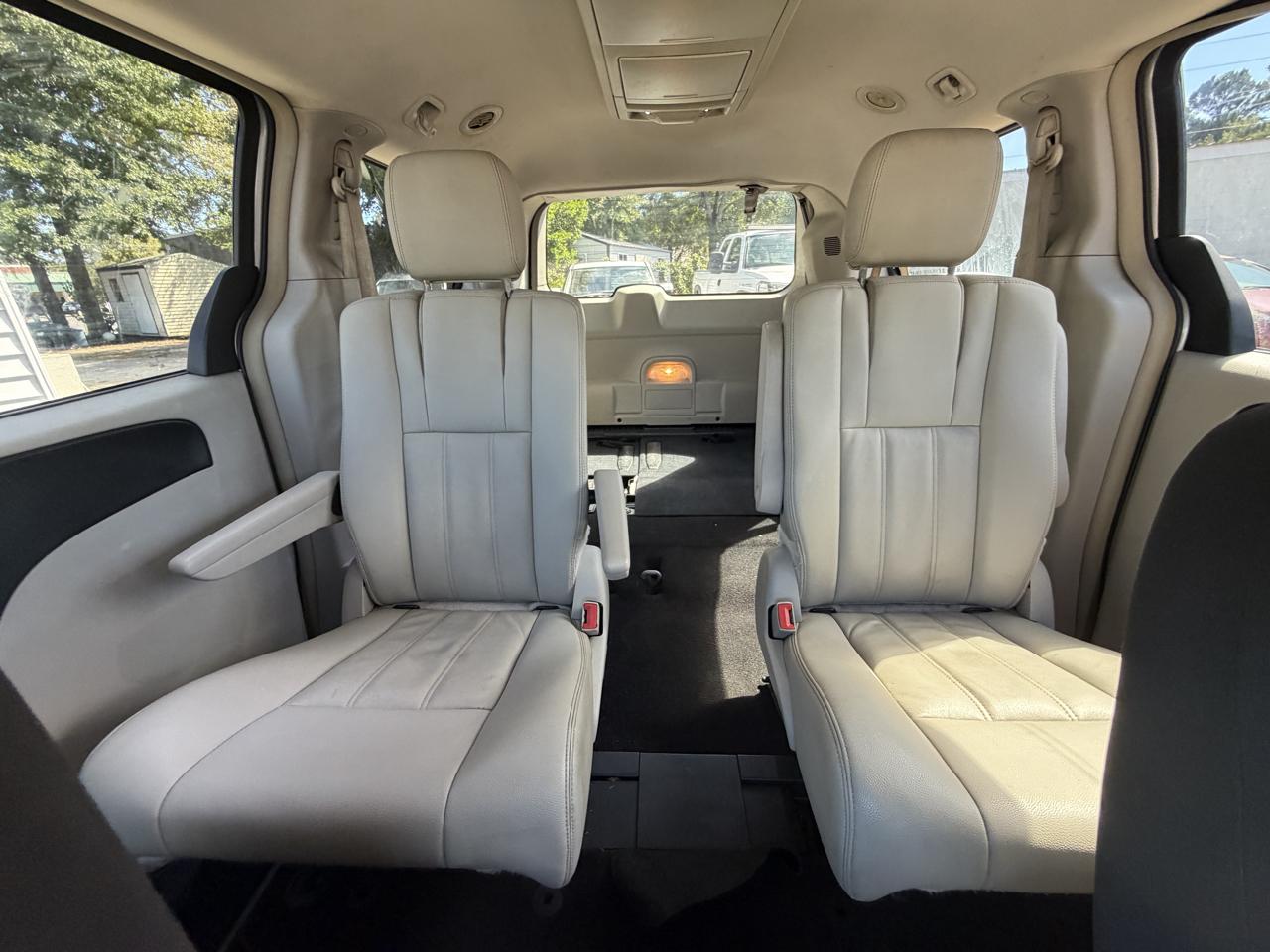 Chrysler Town & Country Touring 2016