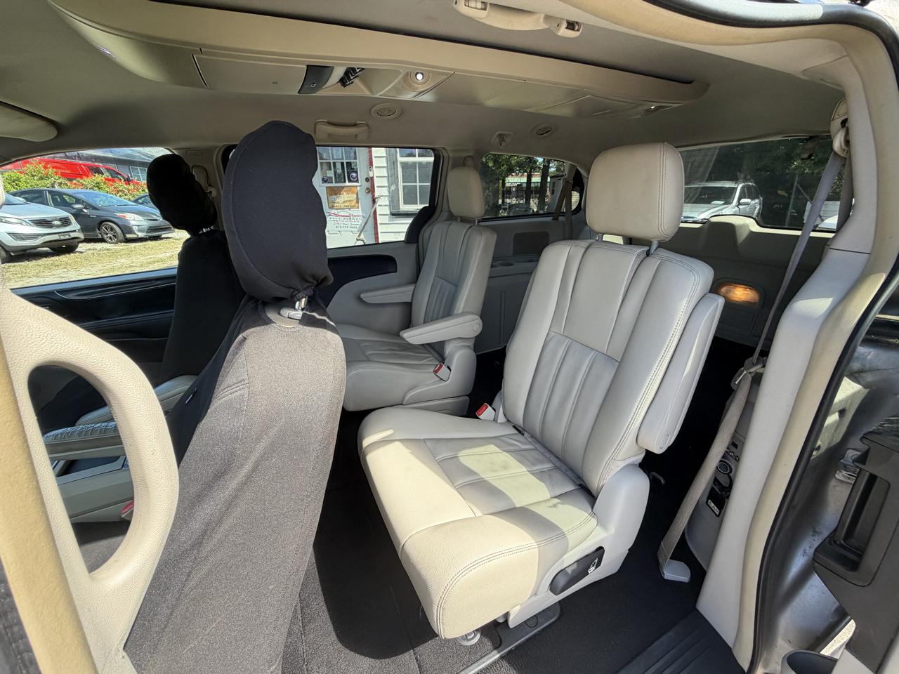 Chrysler Town & Country Touring 2016