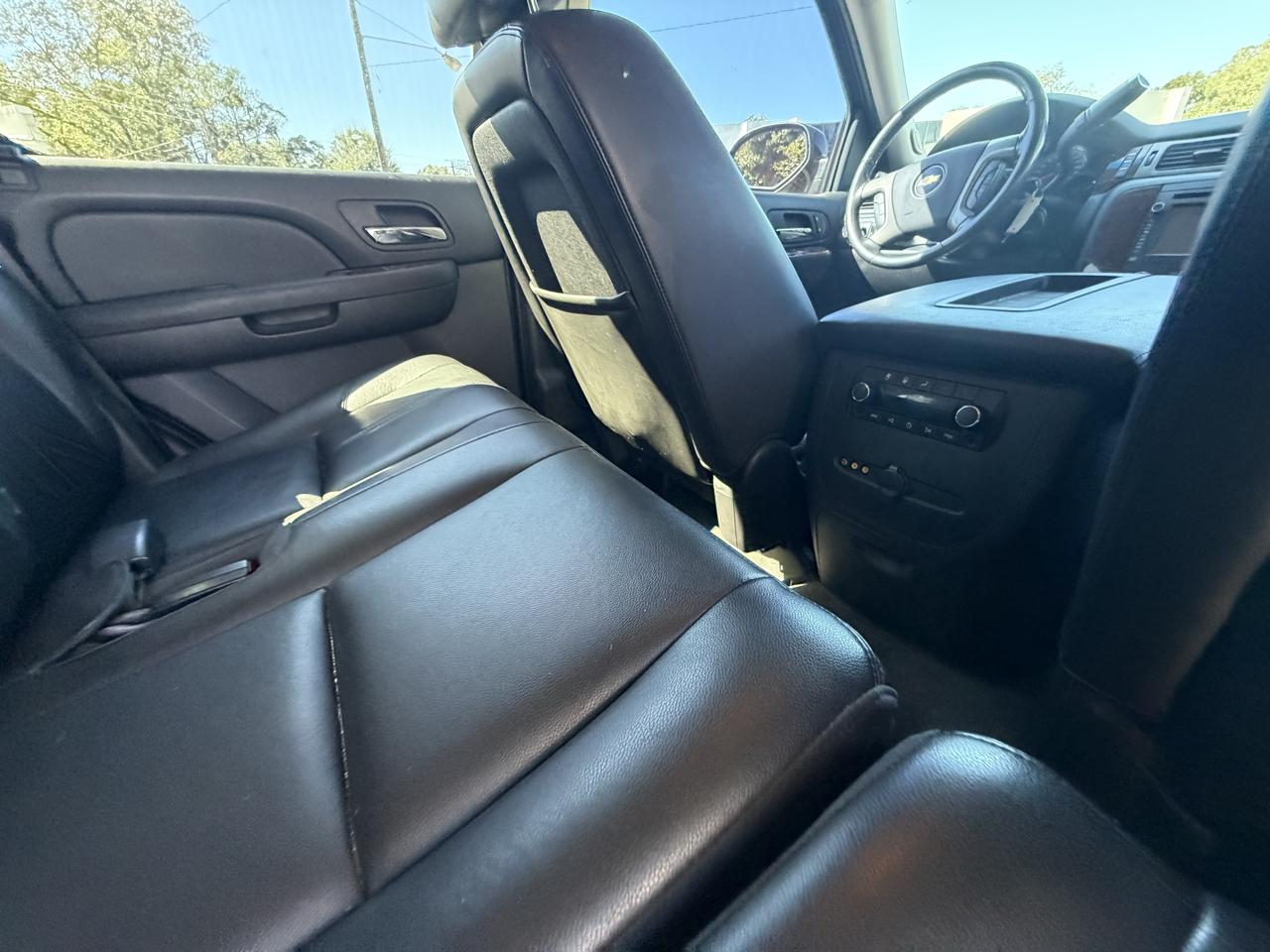 Chevrolet Tahoe Hybrid 4WD 2013