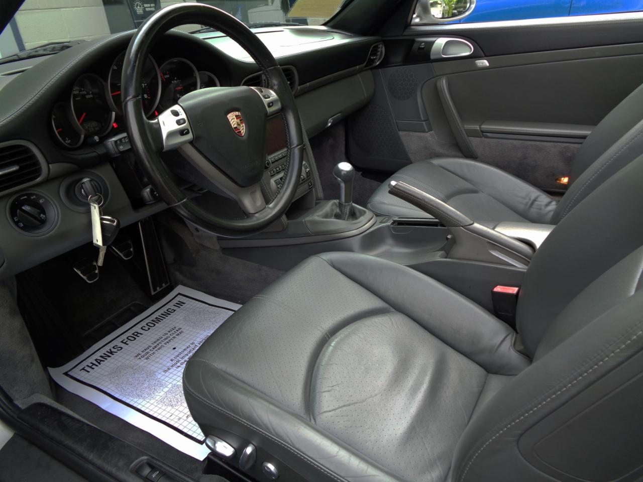 Porsche 911 2dr Cabriolet Carrera 2007