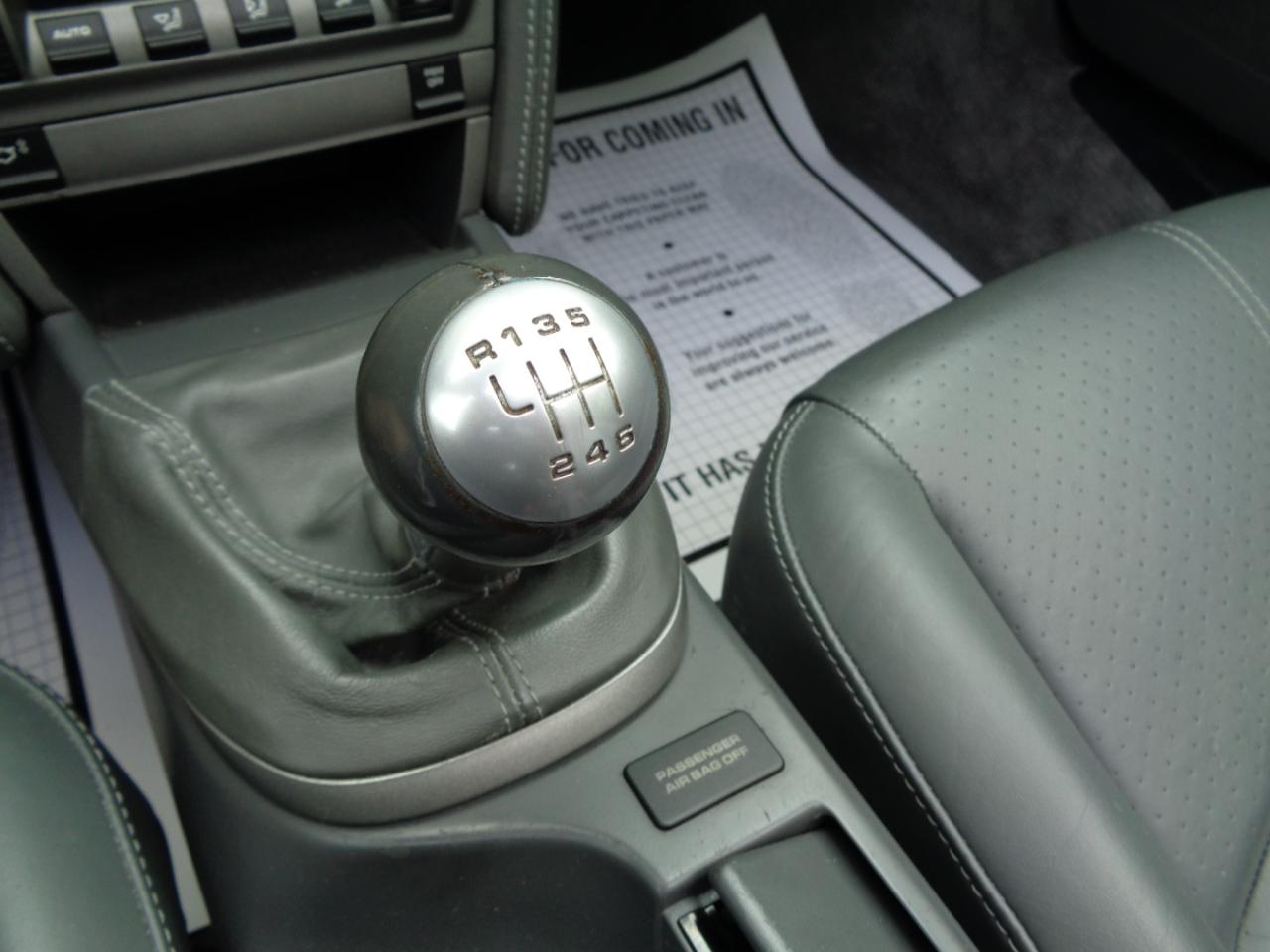 Porsche 911 2dr Cabriolet Carrera 2007