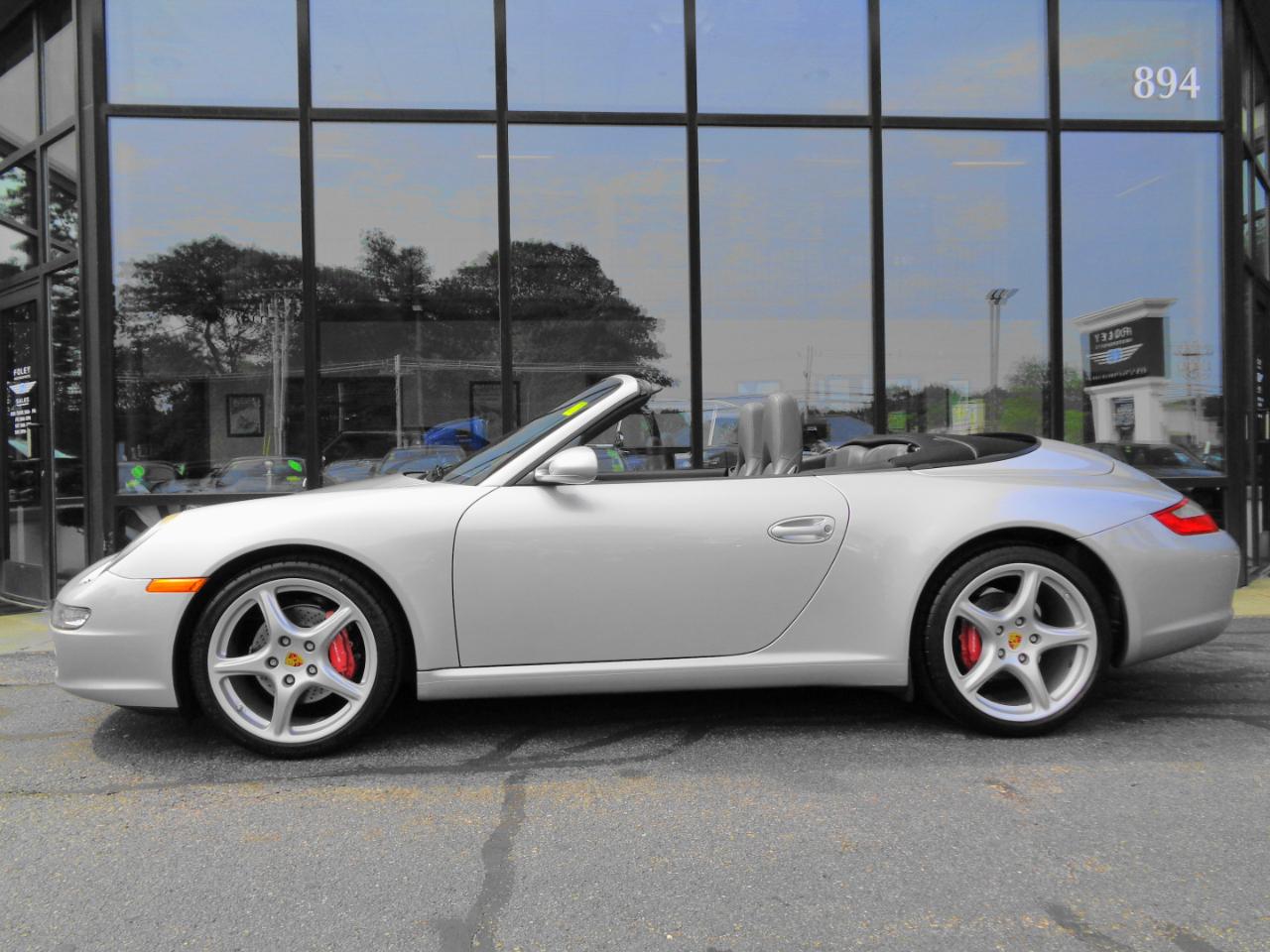 Porsche 911 2dr Cabriolet Carrera 2007