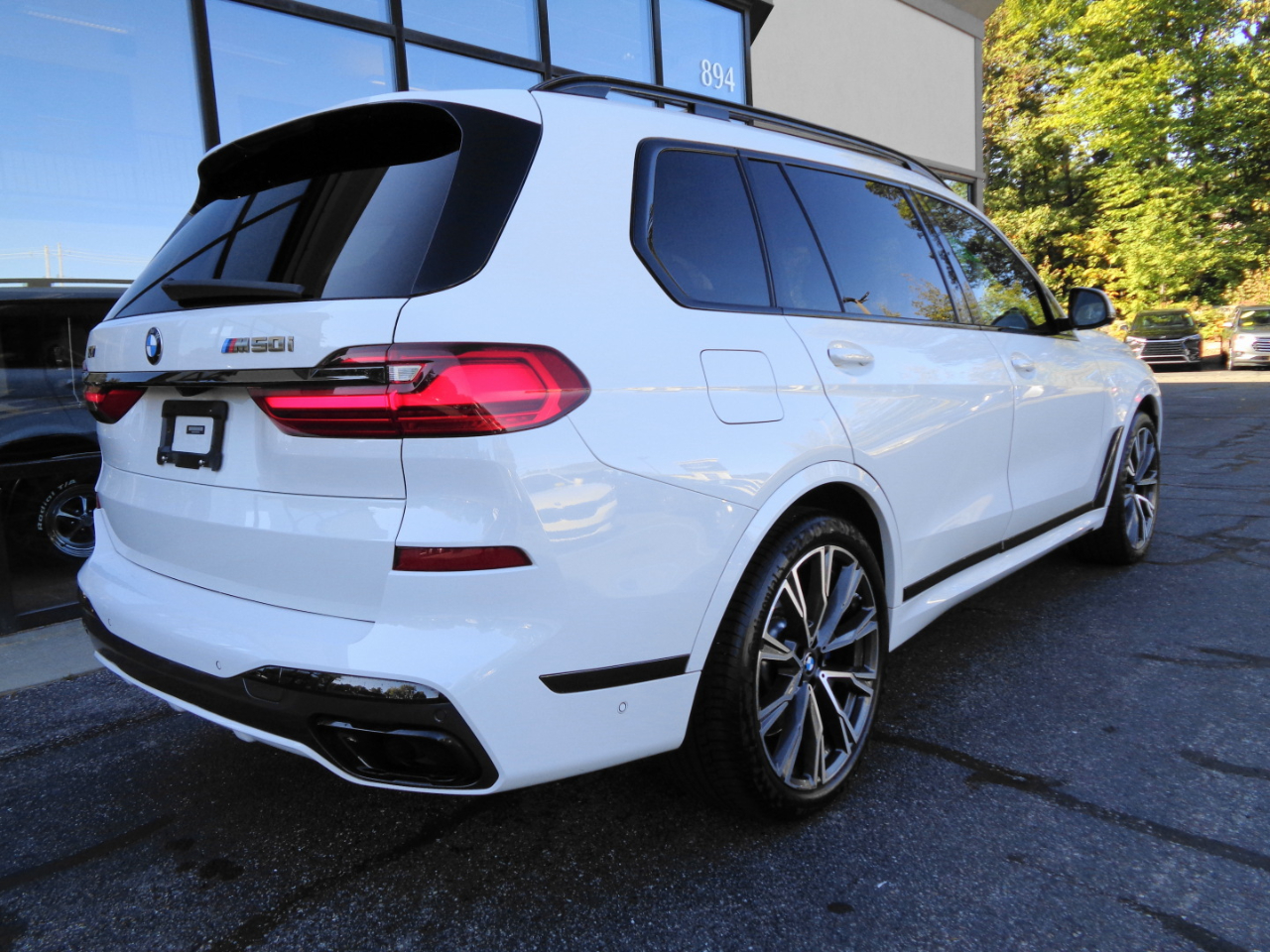 2021 Bmw X7 M50i photo 5