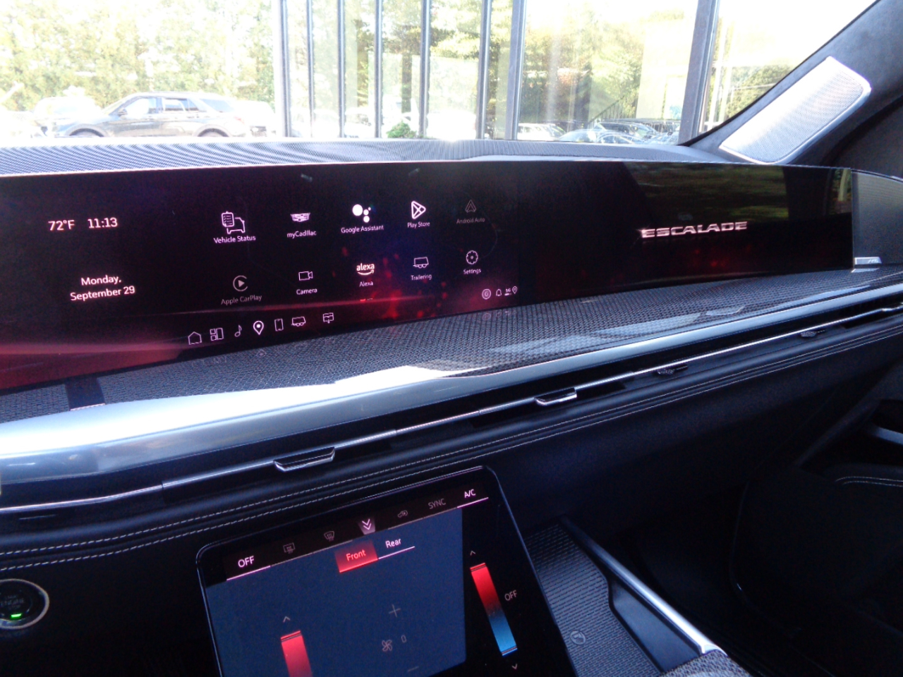 2025 Cadillac Escalade V-Series photo 10