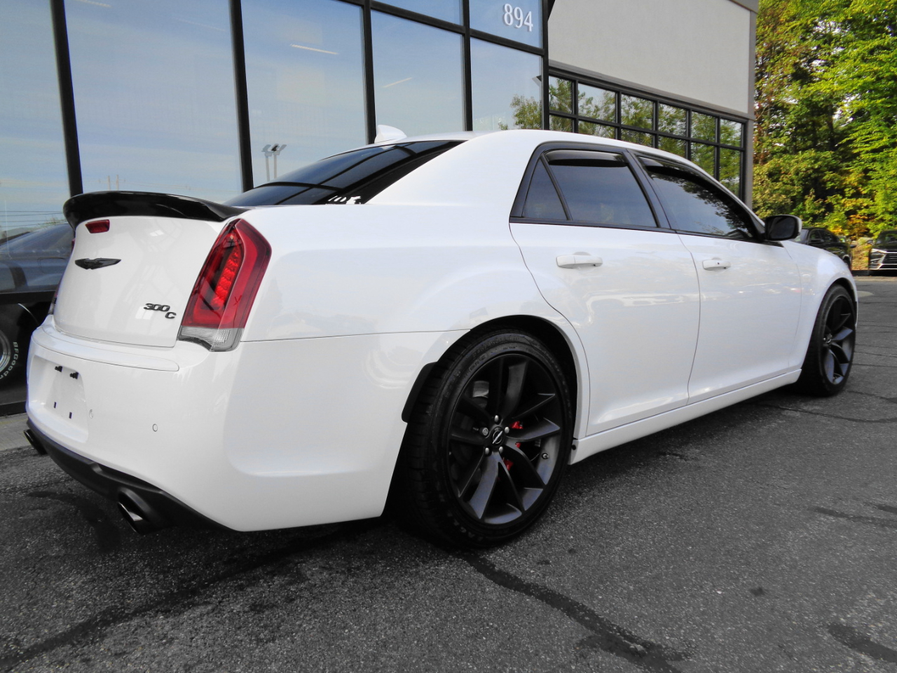 2023 Chrysler 300 photo 3