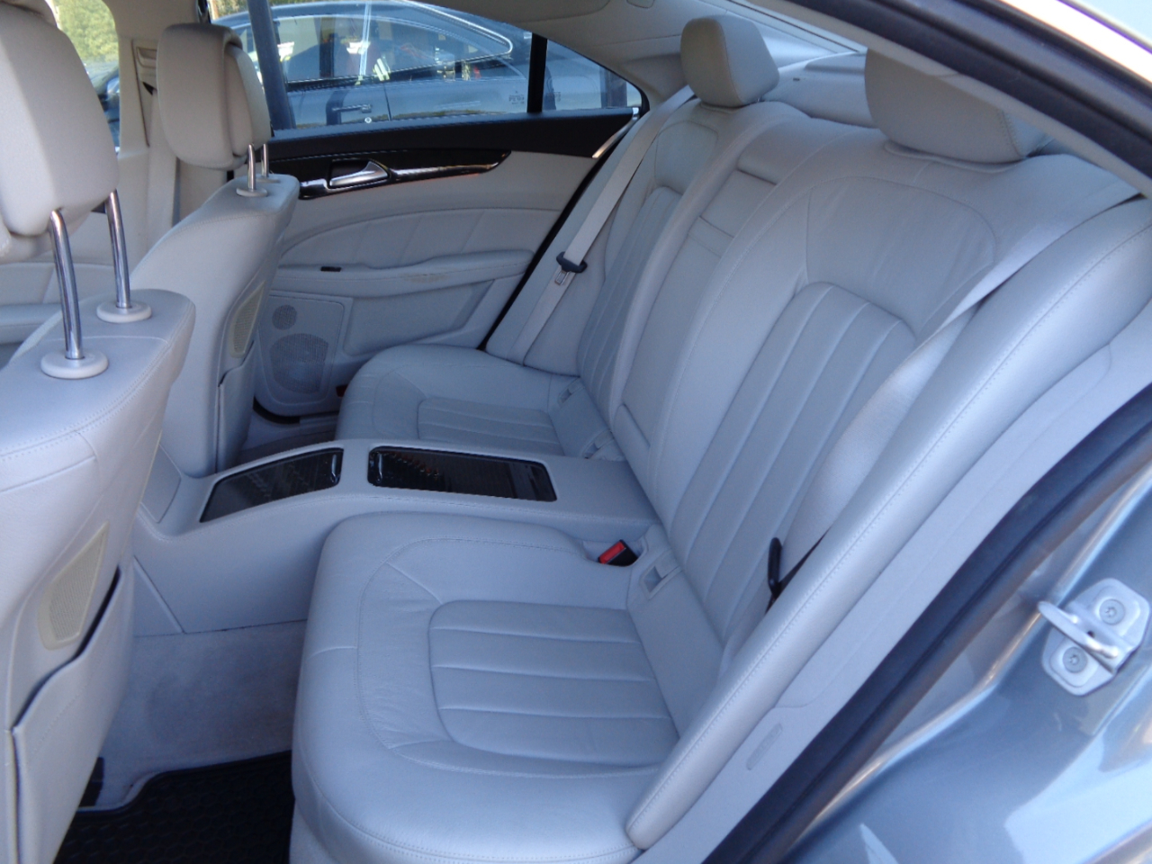 2012 Mercedes Benz CLS 550 photo 14