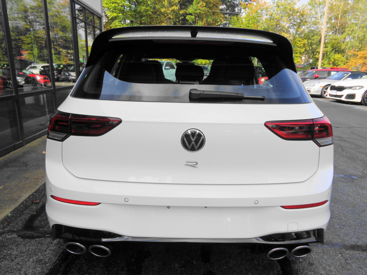 2024 Volkswagen Golf R 4Motion photo 6