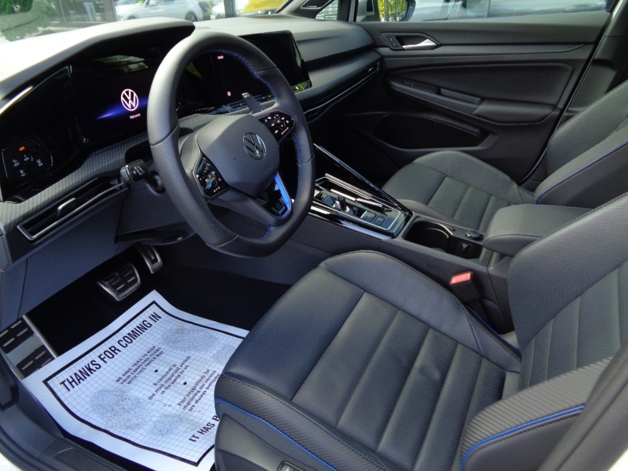 2024 Volkswagen Golf R 4Motion photo 10