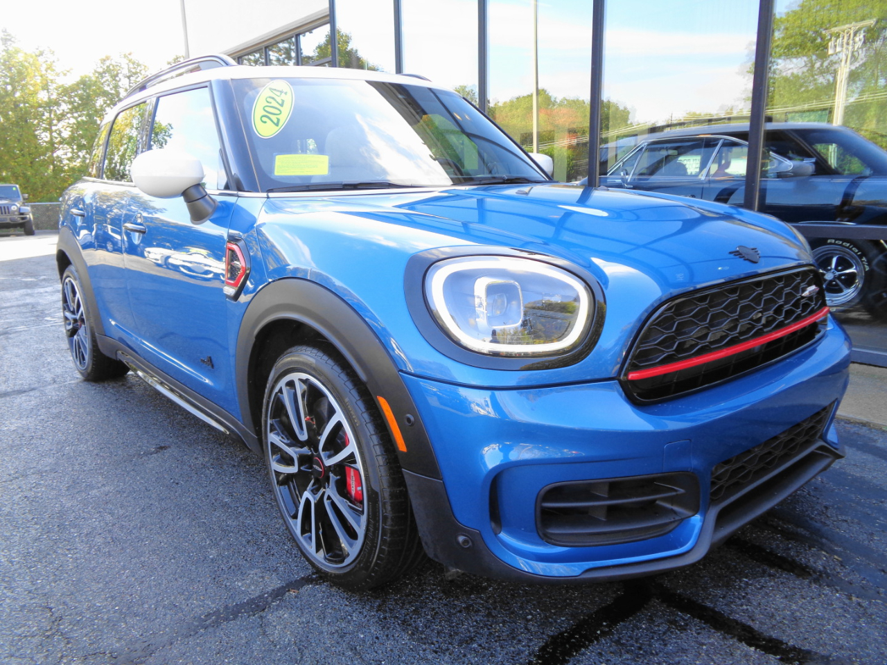 2024 Mini Countryman John Cooper Works ALL4 Iconic photo 3