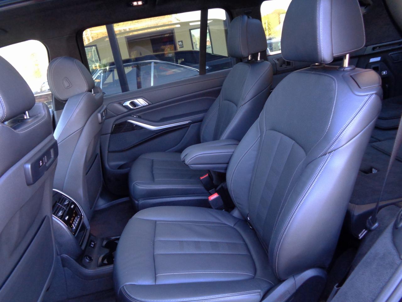 BMW X7 xDrive40i Sports Activity Vehicle 2019