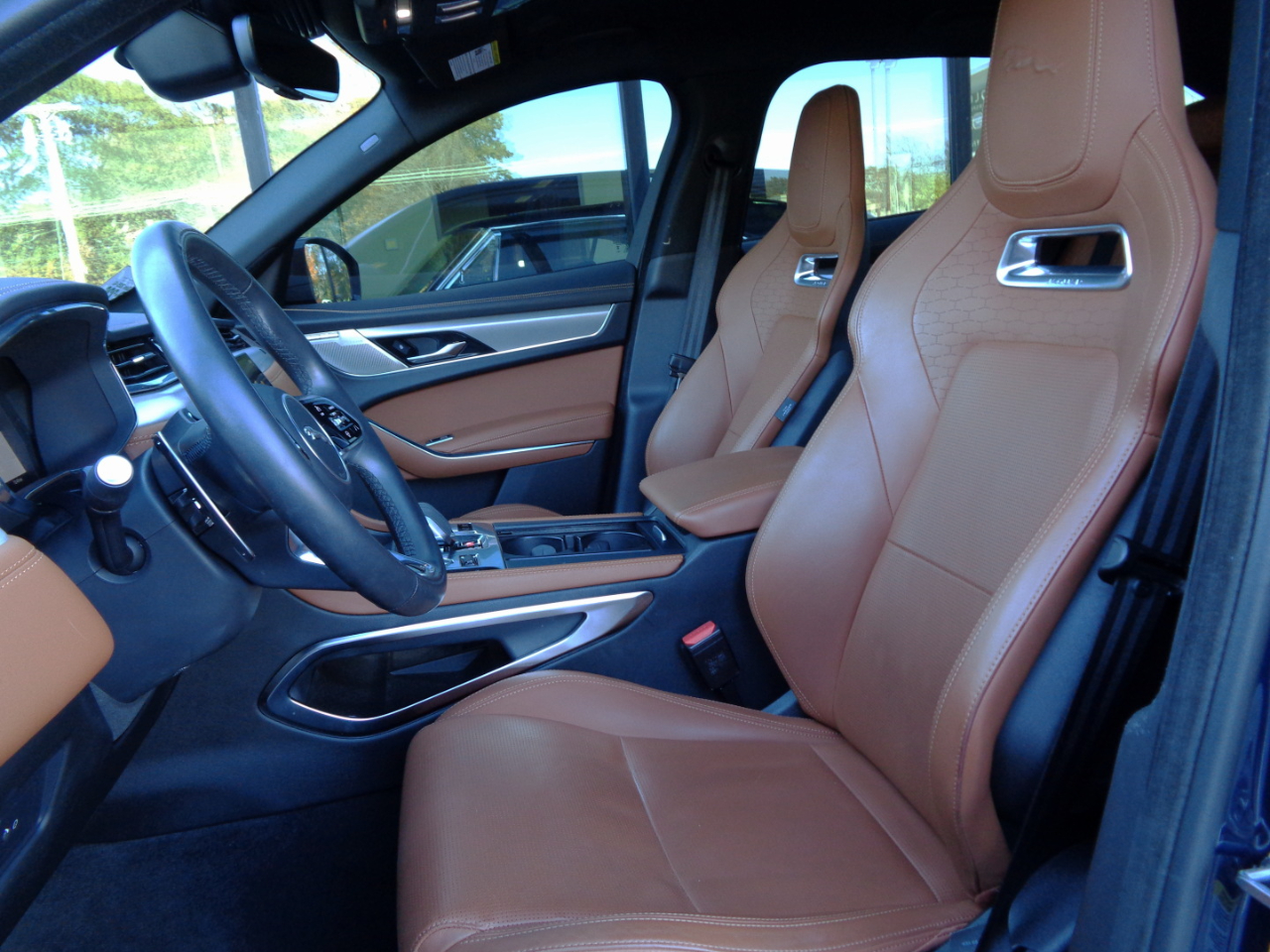 Jaguar F-Pace R-Dynamic S P250 AWD 2024 Jaguar F-Pace R-Dynamic S P250 AWD 2024