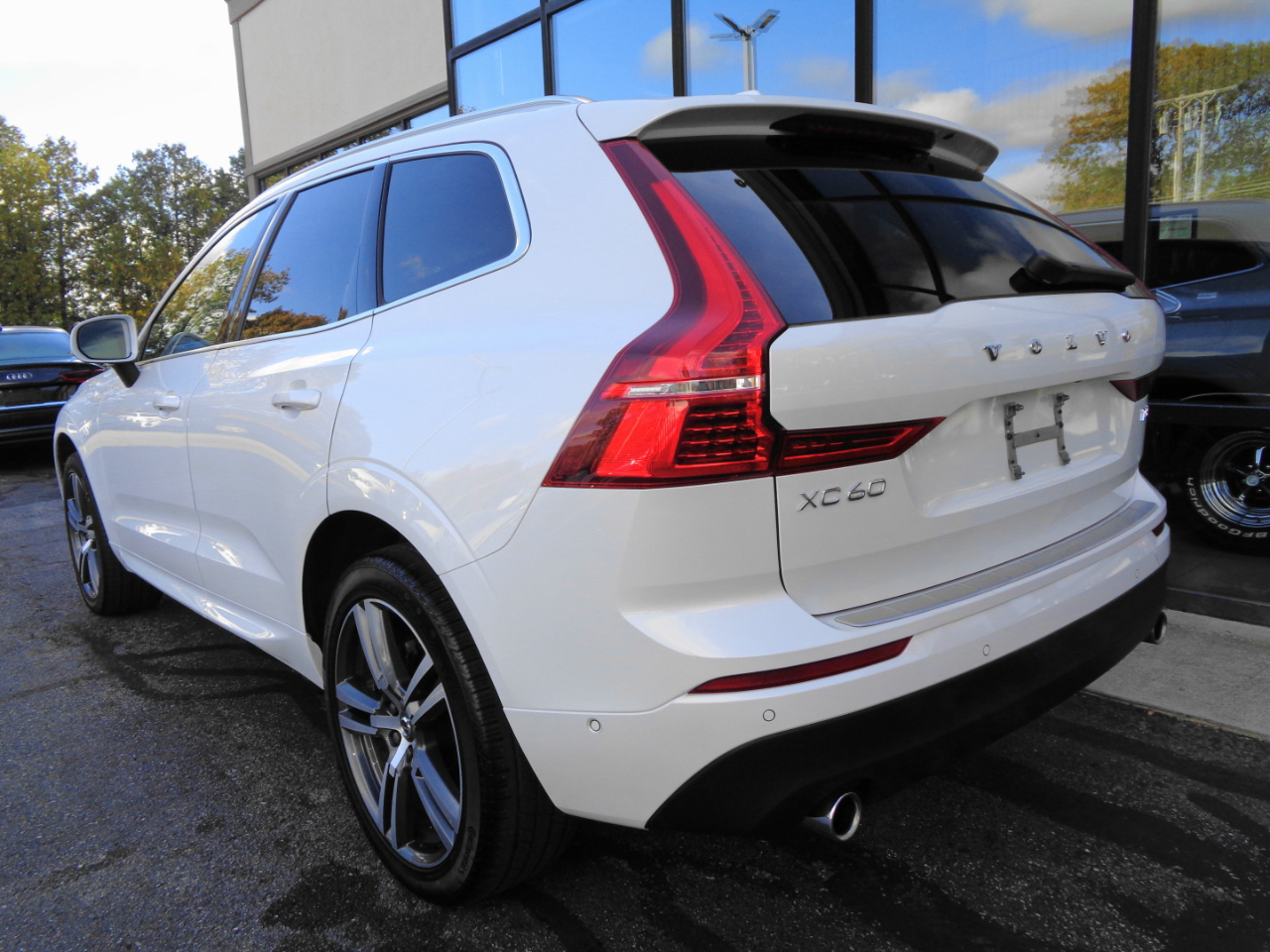 Volvo XC60 T5 AWD Momentum 2019 Volvo XC60 T5 AWD Momentum 2019