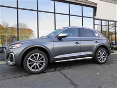 2024 Audi SQ5 
