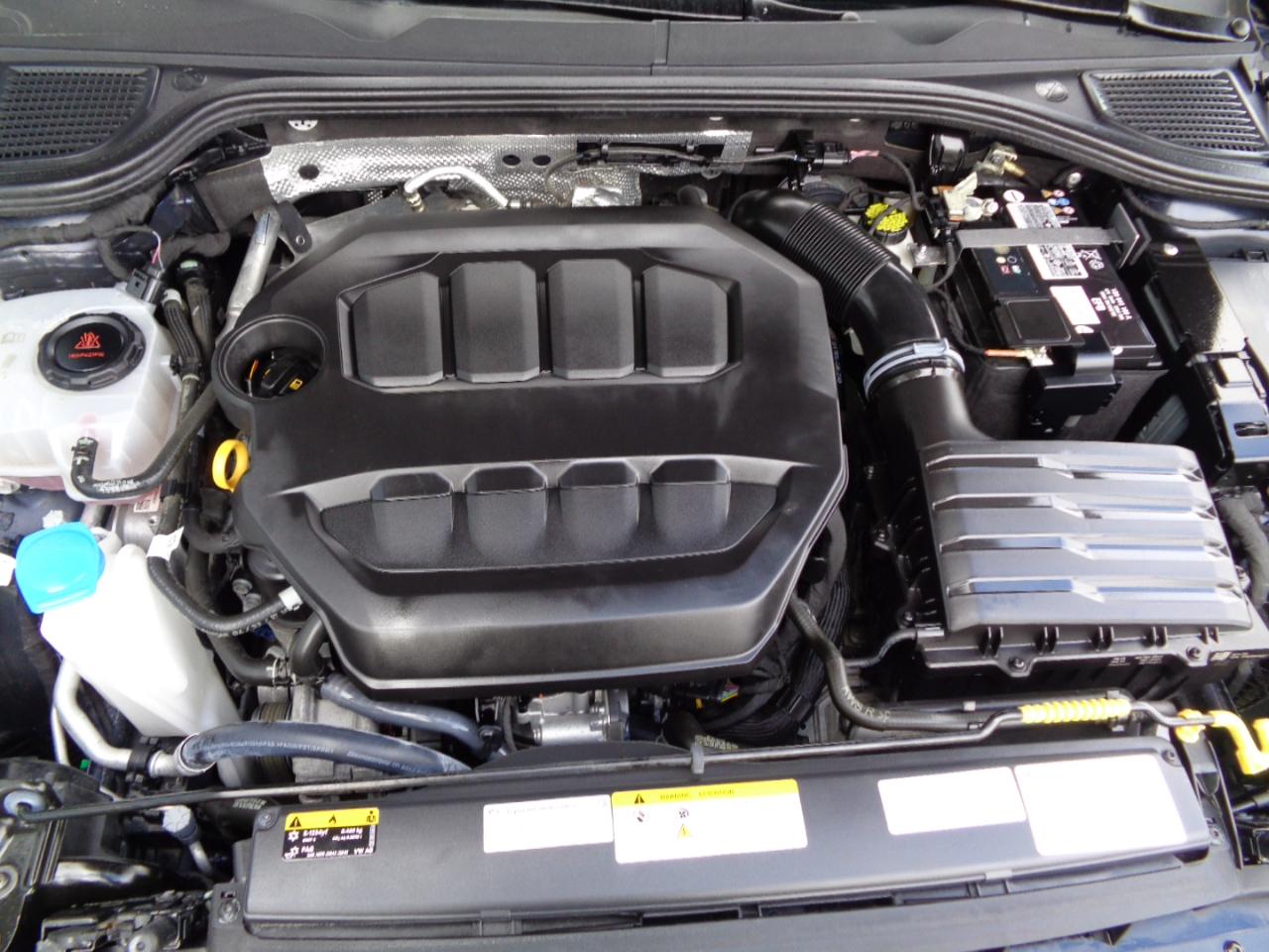 Volkswagen Golf R 2.0T Manual 2022