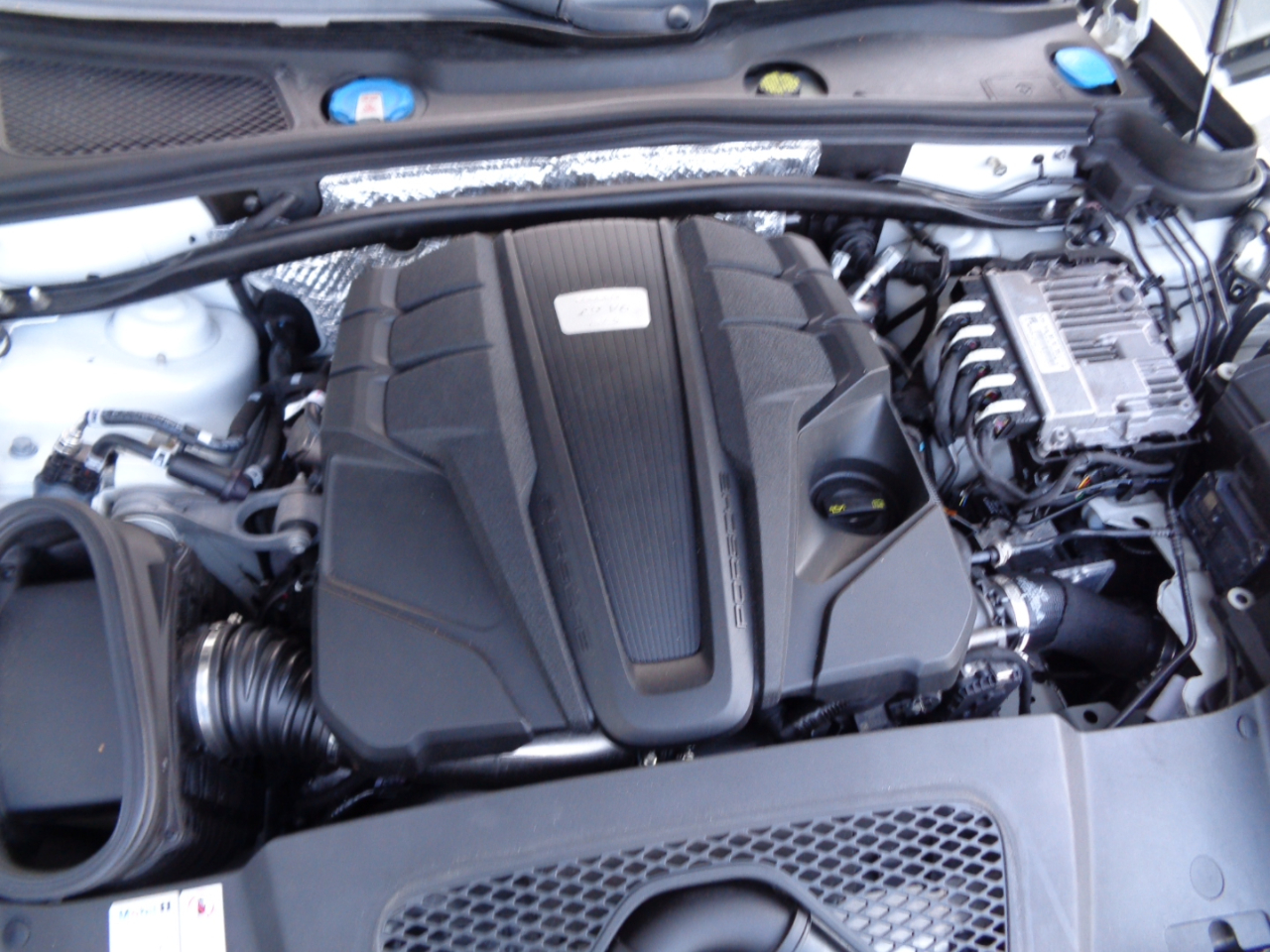 Porsche Macan GTS AWD 2021