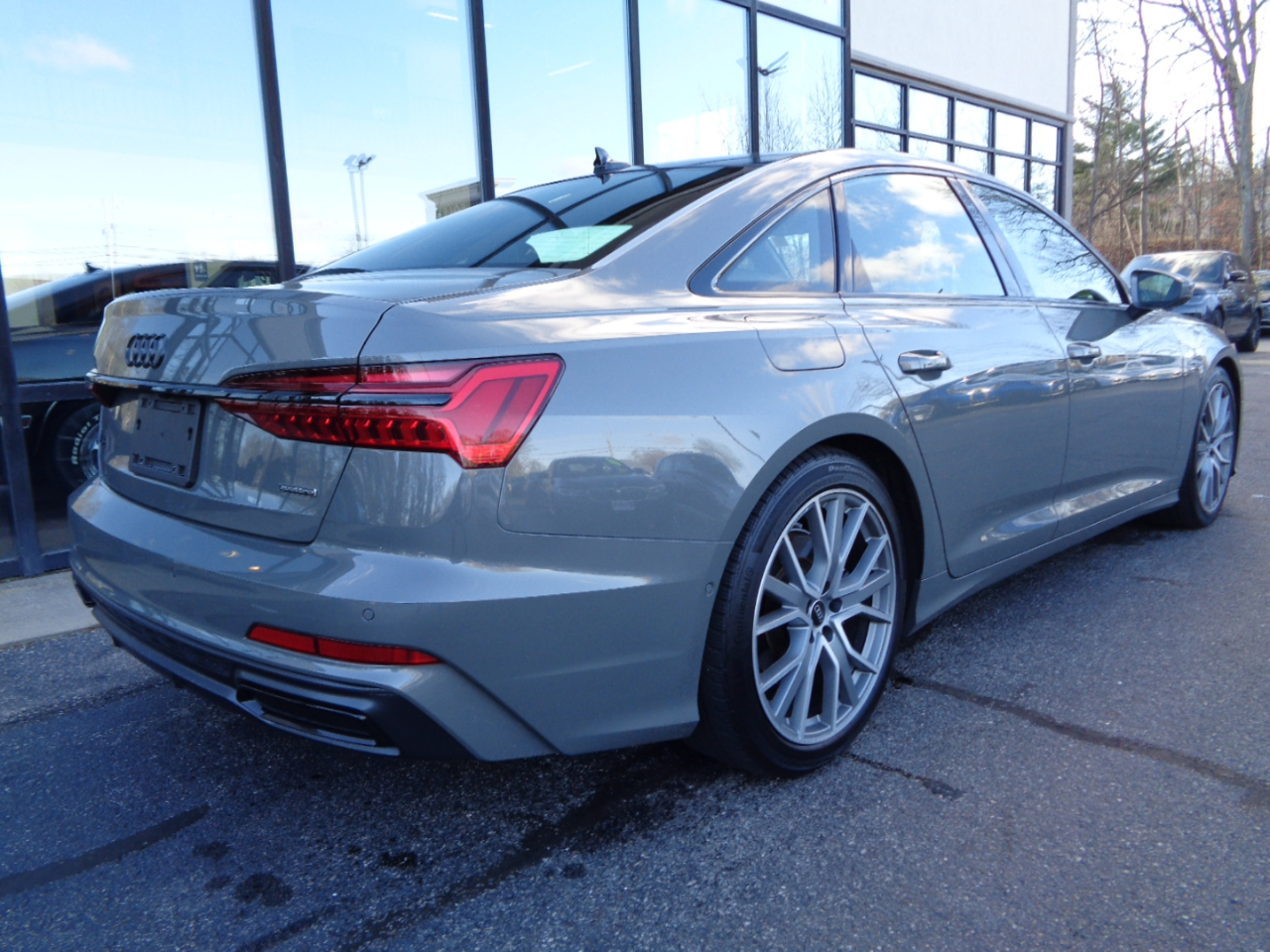 Audi A6 Sedan Premium Plus 55 TFSI quattro 2023