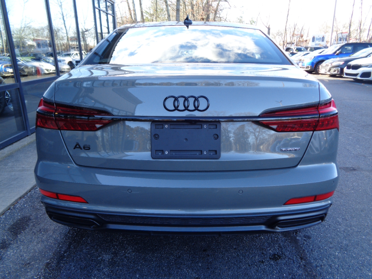 Audi A6 Sedan Premium Plus 55 TFSI quattro 2023