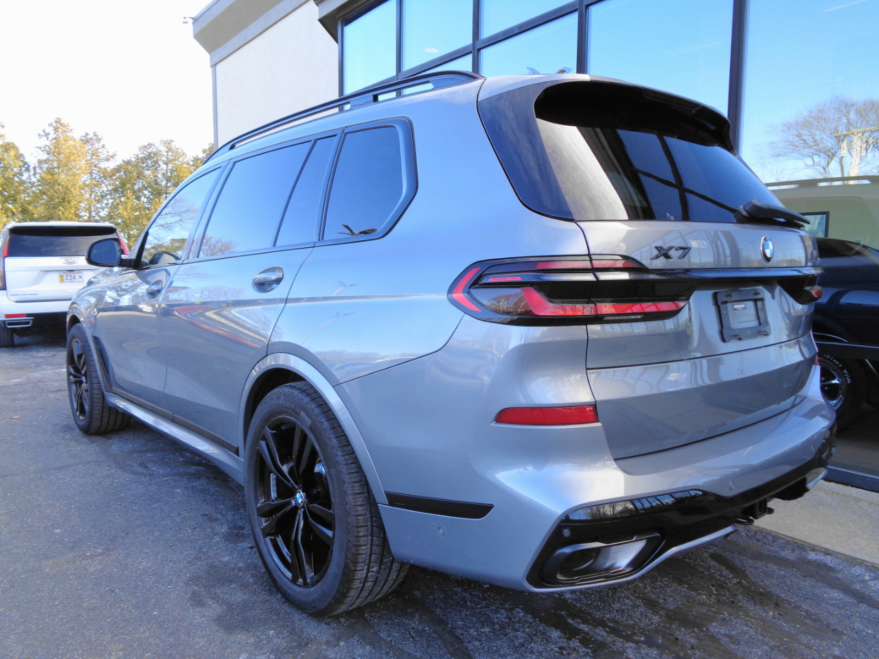 BMW X7 xDrive40i Sports Activity Vehicle 2024