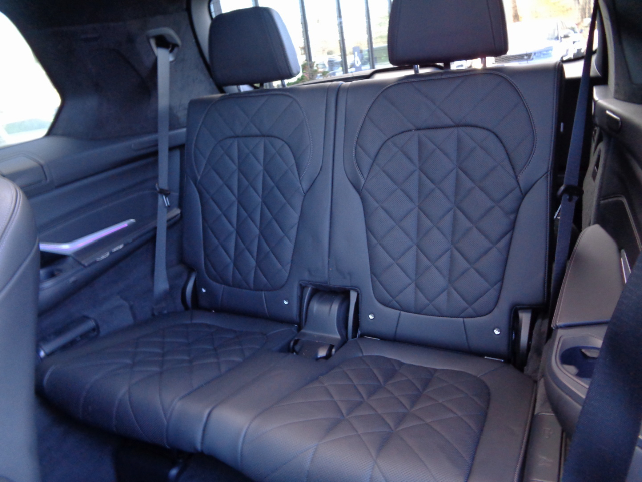 BMW X7 xDrive40i Sports Activity Vehicle 2024