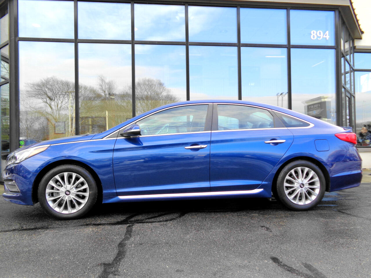 Hyundai Sonata 4dr Sdn 2.4L Limited PZEV 2015