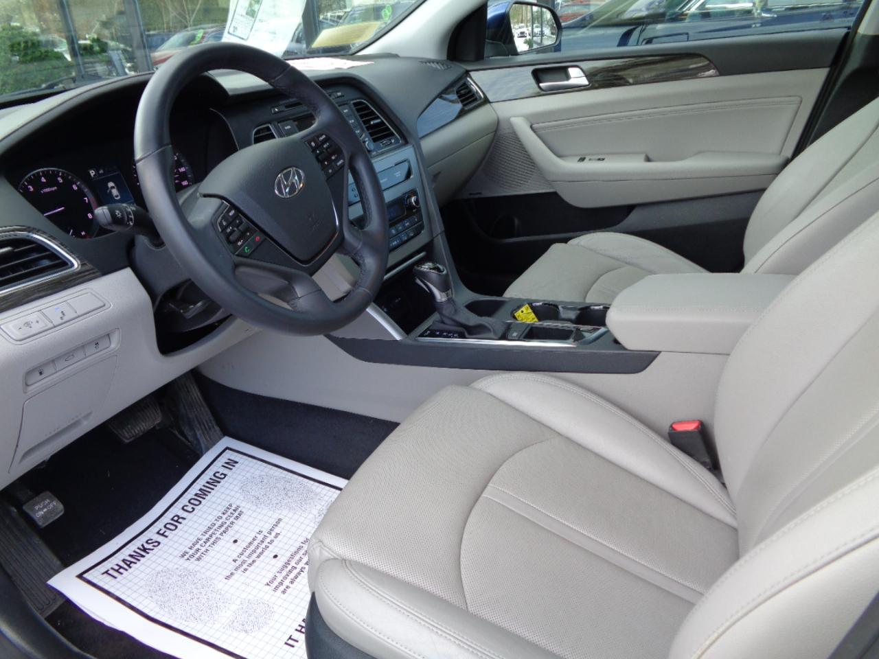 Hyundai Sonata 4dr Sdn 2.4L Limited PZEV 2015