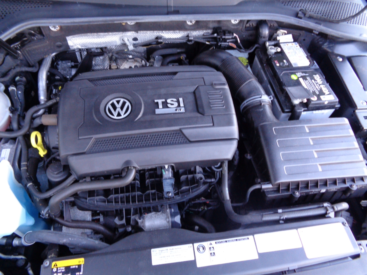 Volkswagen Golf R 2.0T Manual w/DCC/Nav 2019