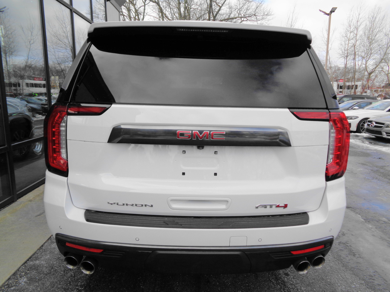 GMC Yukon XL 4WD 4dr AT4 2023