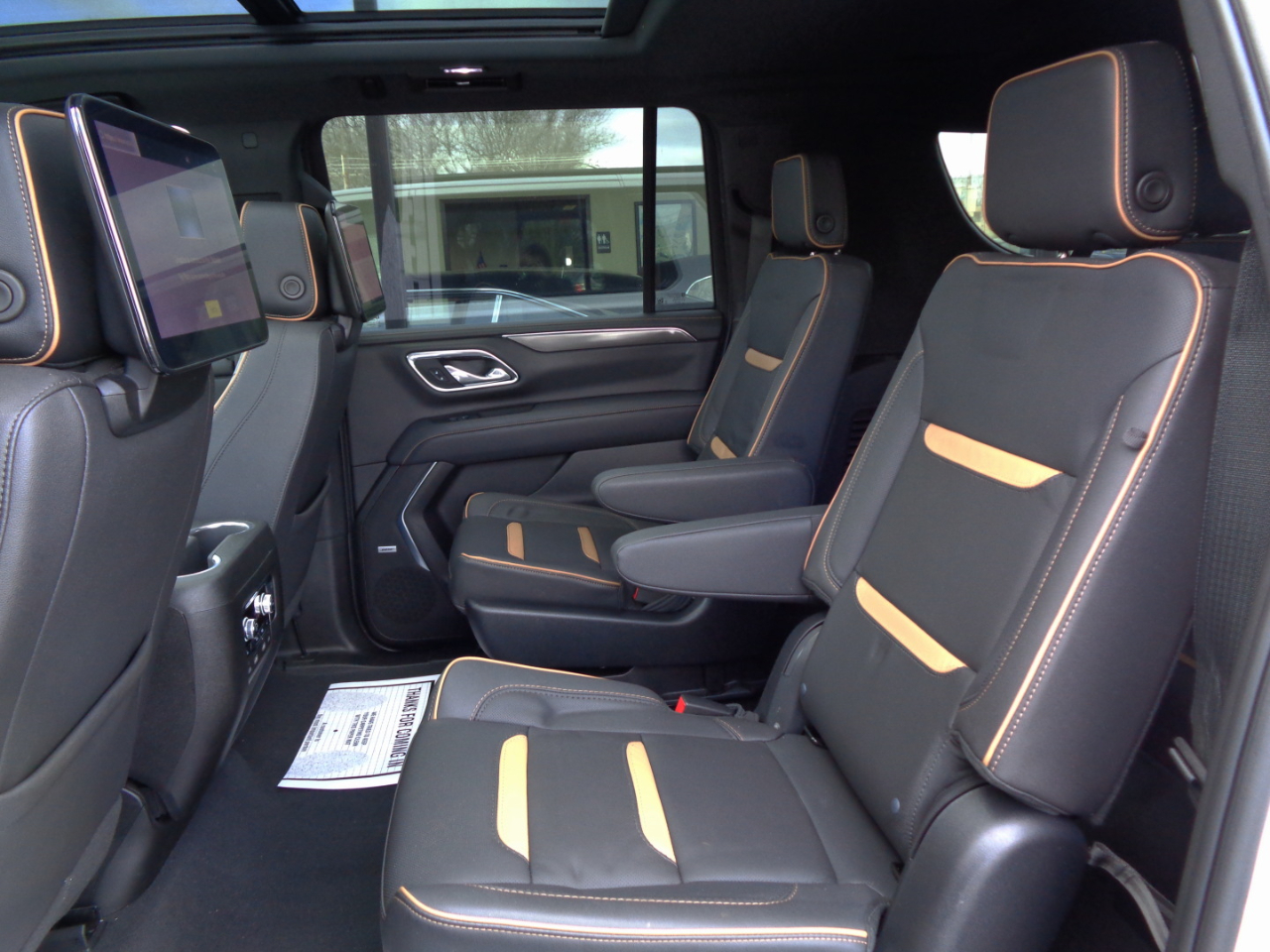 GMC Yukon XL 4WD 4dr AT4 2023