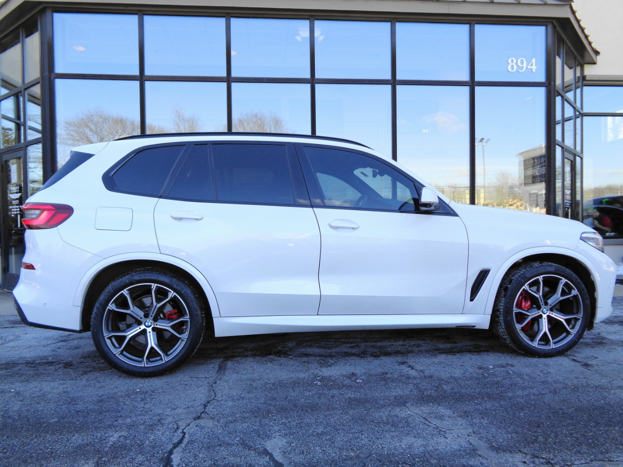 BMW X5 xDrive40i Sports Activity Vehicle 2022