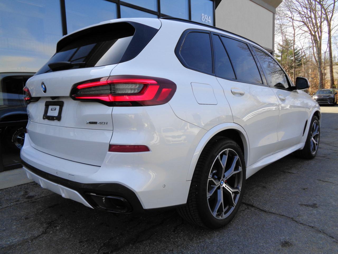 BMW X5 xDrive40i Sports Activity Vehicle 2022