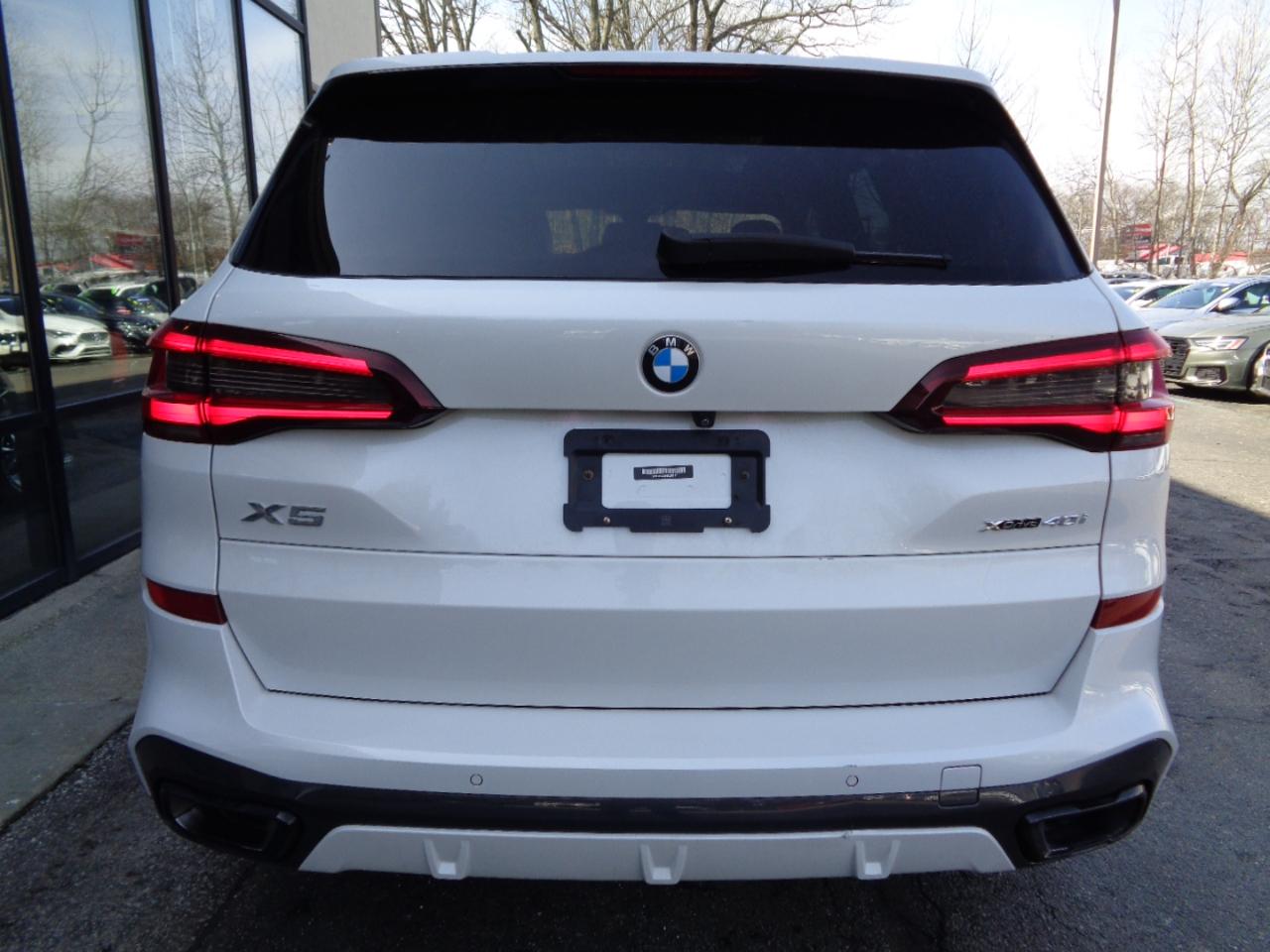 BMW X5 xDrive40i Sports Activity Vehicle 2022