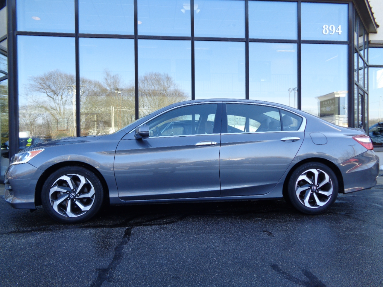 Honda Accord Sedan EX-L V6 Auto w/Navi & Honda Sensing 2017