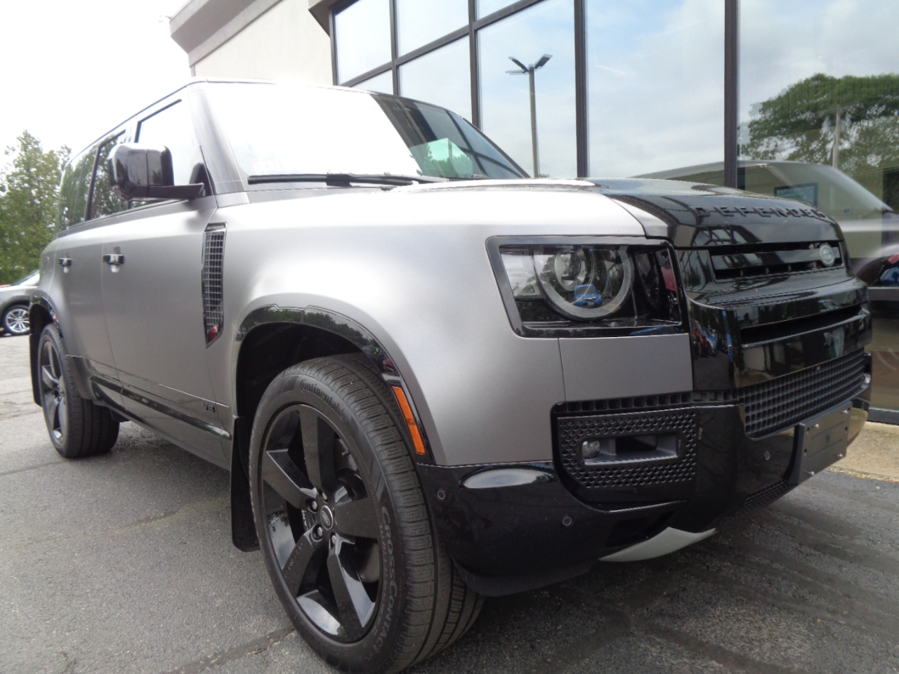 Land Rover Defender 110 V8 AWD 2023