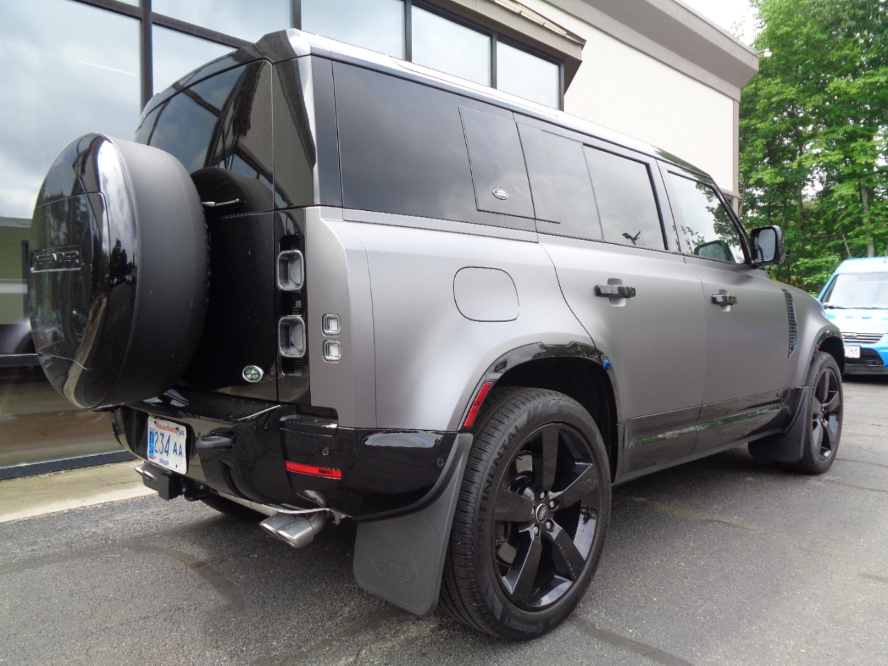 Land Rover Defender 110 V8 AWD 2023