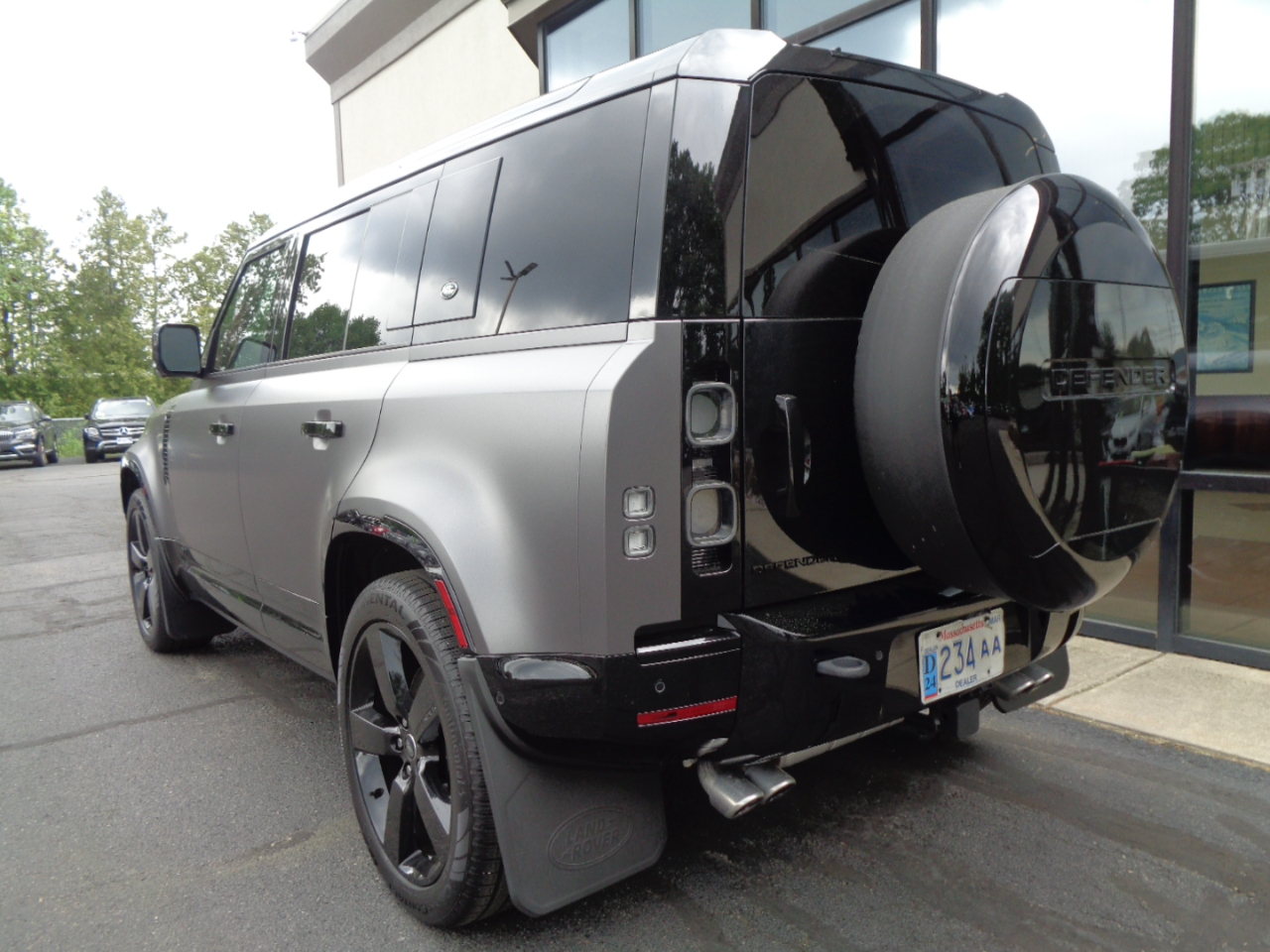 Land Rover Defender 110 V8 AWD 2023