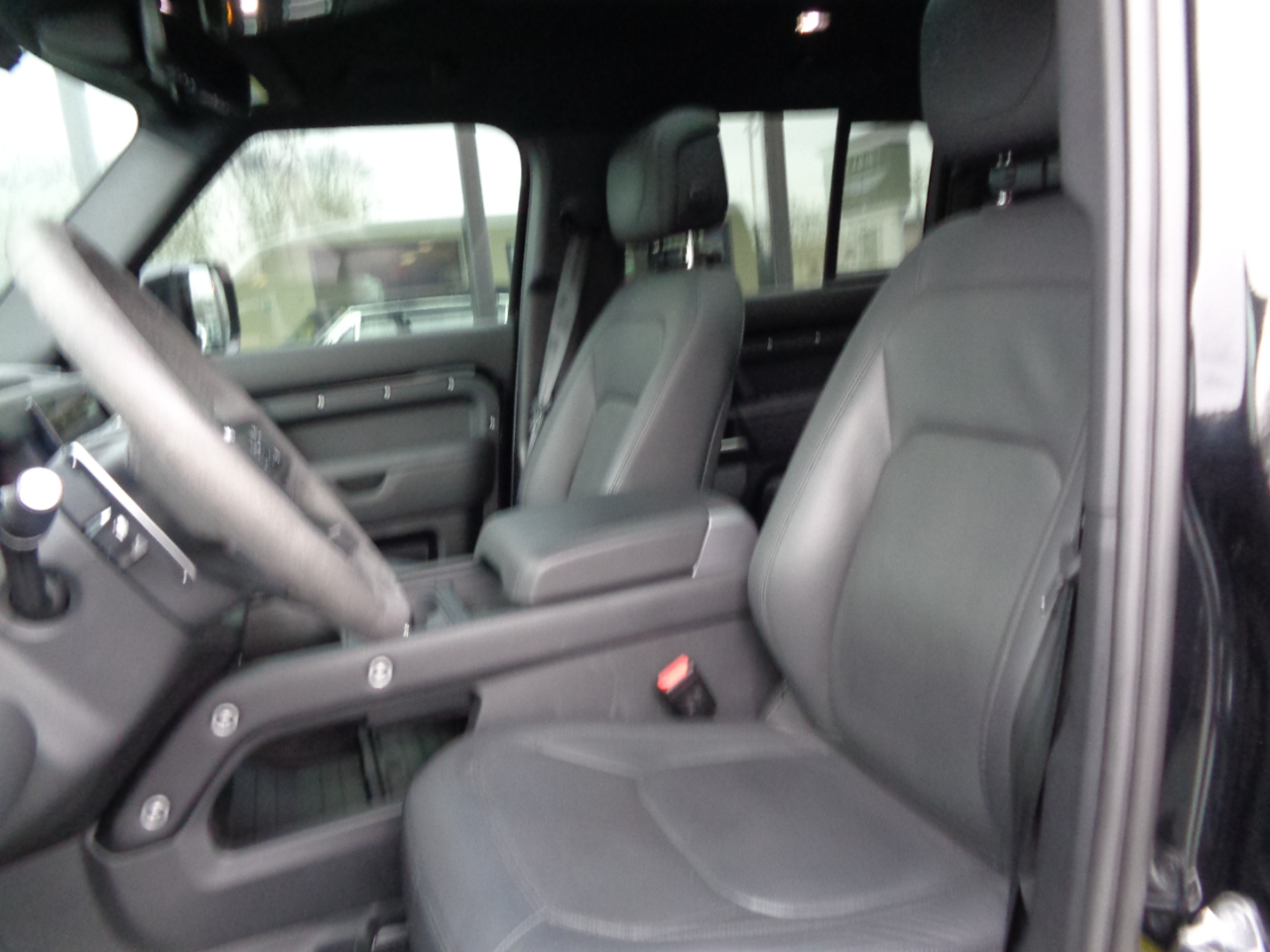 Land Rover Defender 110 V8 AWD 2023