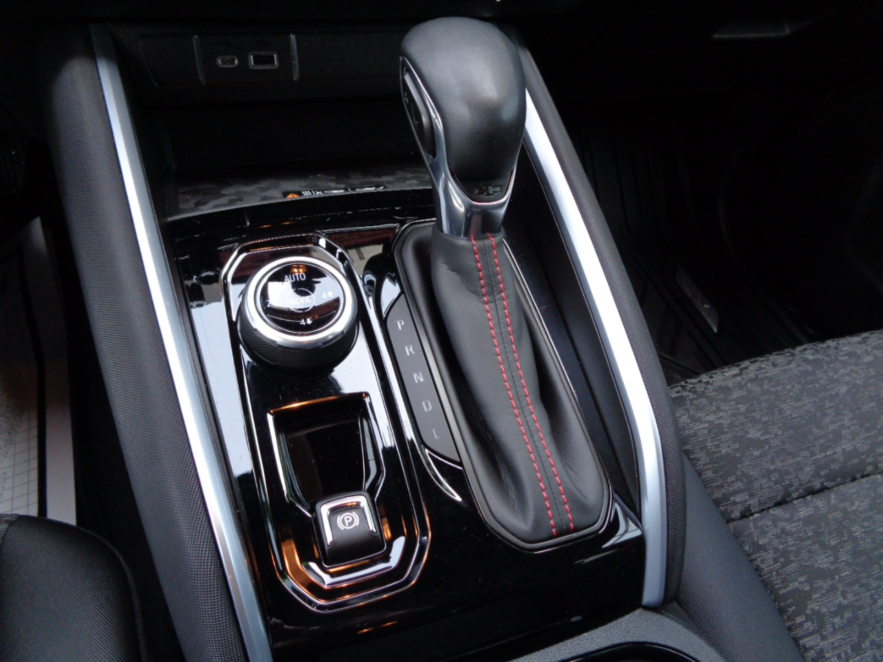 Chevrolet Colorado 4WD Crew Cab Z71 2023