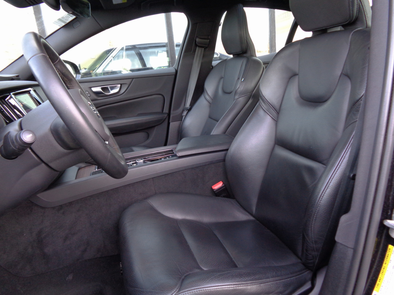 Volvo S60 B5 AWD Plus Black Edition 2023