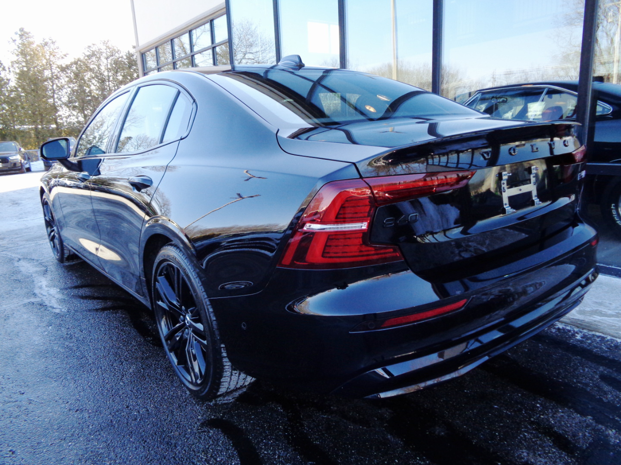 Volvo S60 B5 AWD Plus Black Edition 2023