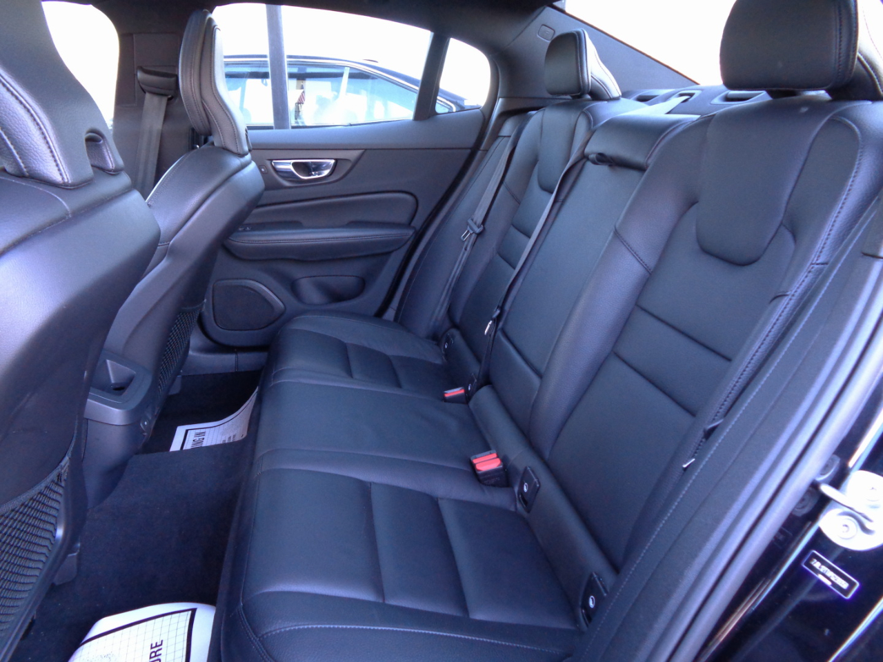 Volvo S60 B5 AWD Plus Black Edition 2023