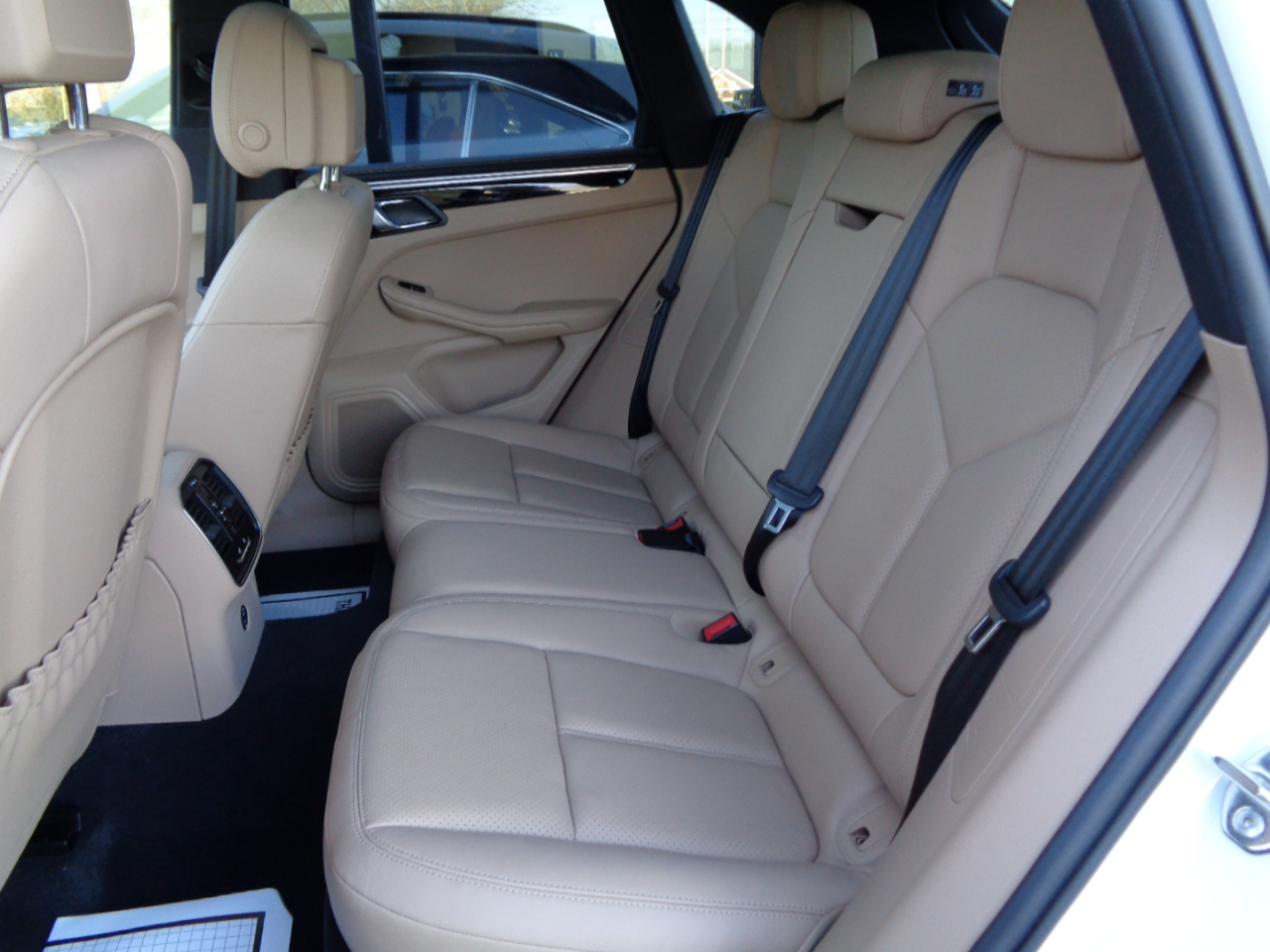 Porsche Macan T AWD 2023