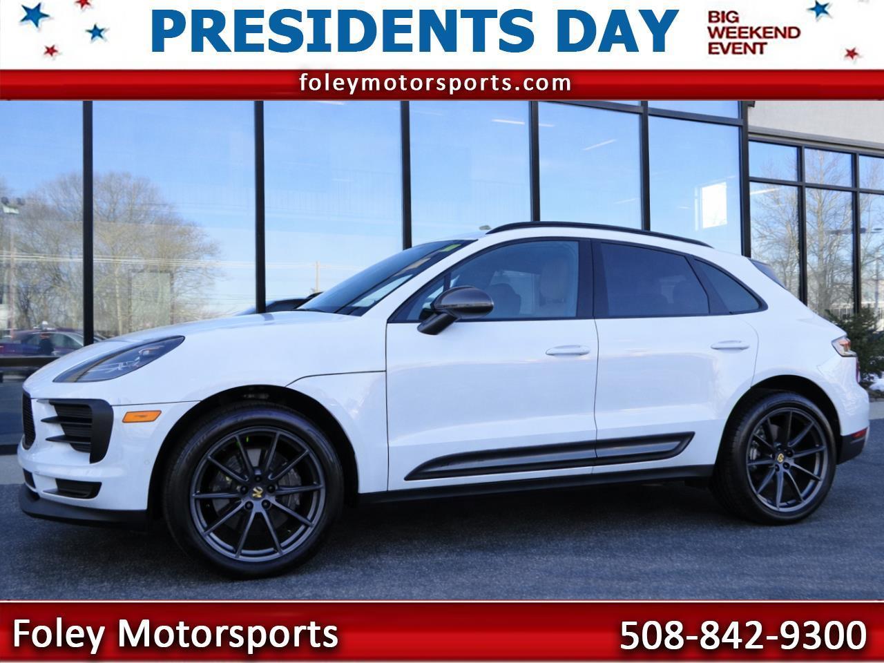 2023 Porsche Macan T AWD